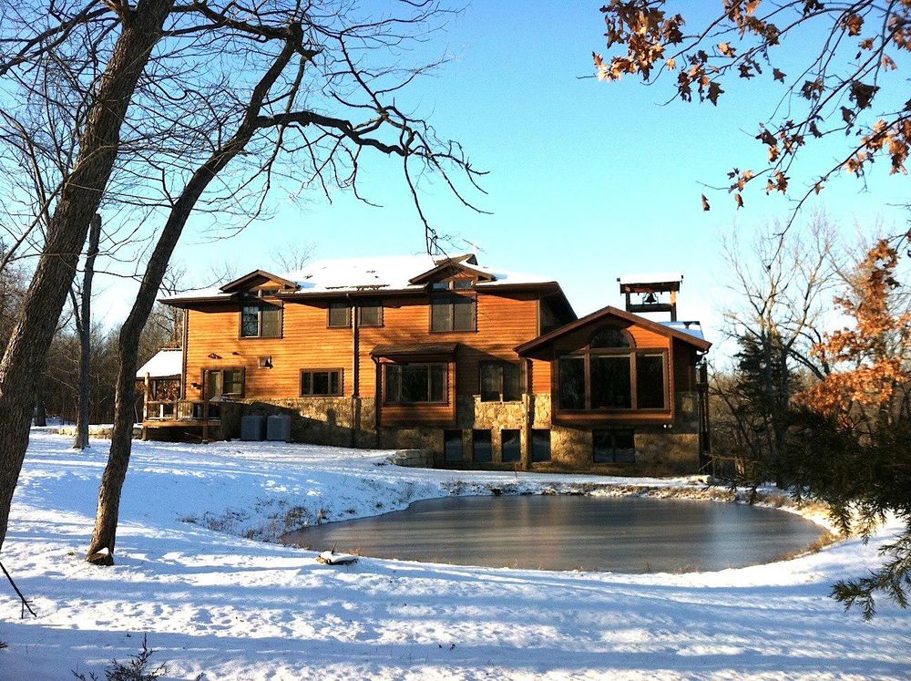 Timber Creek Retreat House Logo