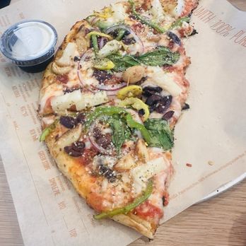 Blaze Pizza - Half Veggie pizza - Pizza Near Me - Hialeah, Florida