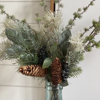 Embellish My Home - Loved the selection of festive dried and faux florals! - Interior Design Near Me - Lakeway, Texas