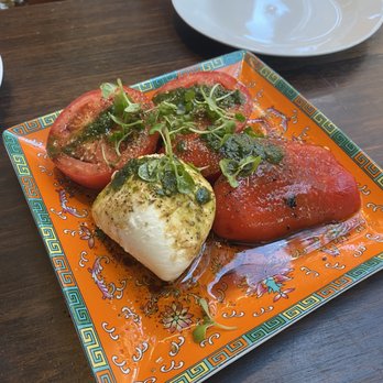 Limoncello Belltown - Mozzarella Caprese - Italian Near Me - Seattle, Washington Limoncello Belltown - Mozzarella Caprese - Italian Near Me - Seattle, Washington