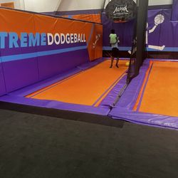 Altitude Trampoline Park Slidell - Basketball