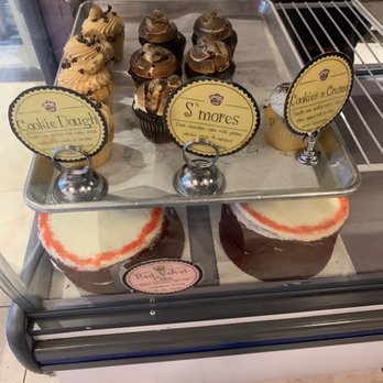 Buttercup Bake Shop - Cakes - Bakeries Near Me - New York, New York Buttercup Bake Shop - Cakes - Bakeries Near Me - New York, New York