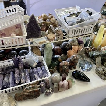 Firerose Designs Rock Shop - 05.27.23 - Gemstones & Minerals Near Me - Randsburg, California