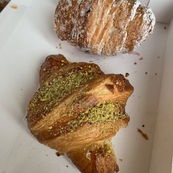 Petit Pierre Bakery - Pistachio croissant and raspberry mascarpone cruffin - Bakeries Near Me - Seattle, Washington Petit Pierre Bakery - Pistachio croissant and raspberry mascarpone cruffin - Bakeries Near Me - Seattle, Washington