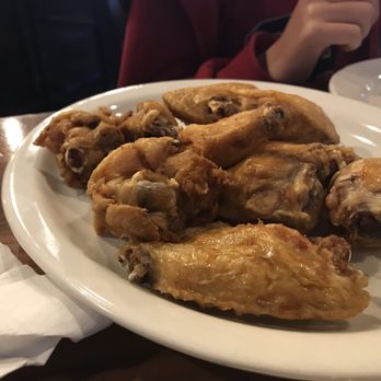 Village Pub - Plain wings - Pubs Near Me - Perry Village, Ohio