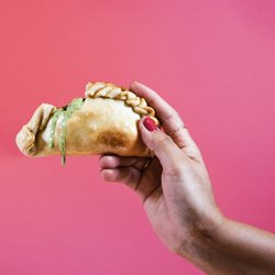 Empanada Chika
