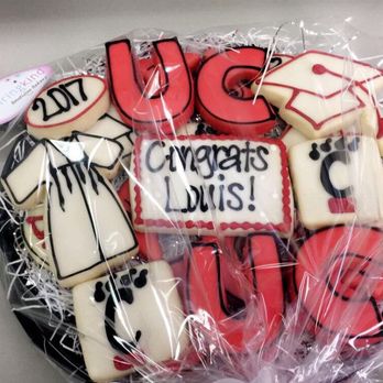 Inspiring Kind Bakery - decorated cookies in plastic wrap - Bakeries Near Me - Cincinnati, Ohio Inspiring Kind Bakery - decorated cookies in plastic wrap - Bakeries Near Me - Cincinnati, Ohio