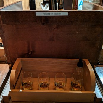 Evan Williams Bourbon Experience - tasting - Tours Near Me - Louisville, Kentucky Evan Williams Bourbon Experience - tasting - Tours Near Me - Louisville, Kentucky