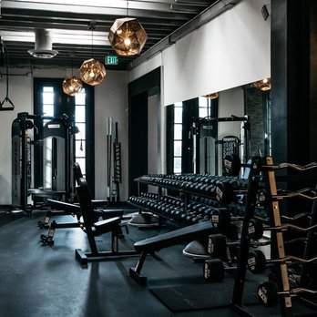 Hannah Heller - Training at a luxury West Hollywood gym setting - Trainers Near Me - Los Angeles, California Hannah Heller - Training at a luxury West Hollywood gym setting - Trainers Near Me - Los Angeles, California