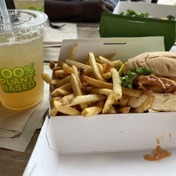 Plantees - Buffalo chickn with fries - Burgers Near Me - Orlando, Florida