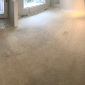 Robinson Custom Cleaning - Before picture - Carpet Cleaning Near Me