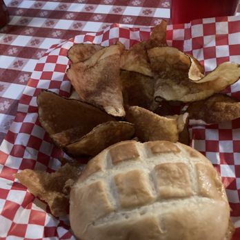 Oatman Hotel - Pulled pork with burro ears - American Near Me - Oatman, Arizona Oatman Hotel - Pulled pork with burro ears - American Near Me - Oatman, Arizona