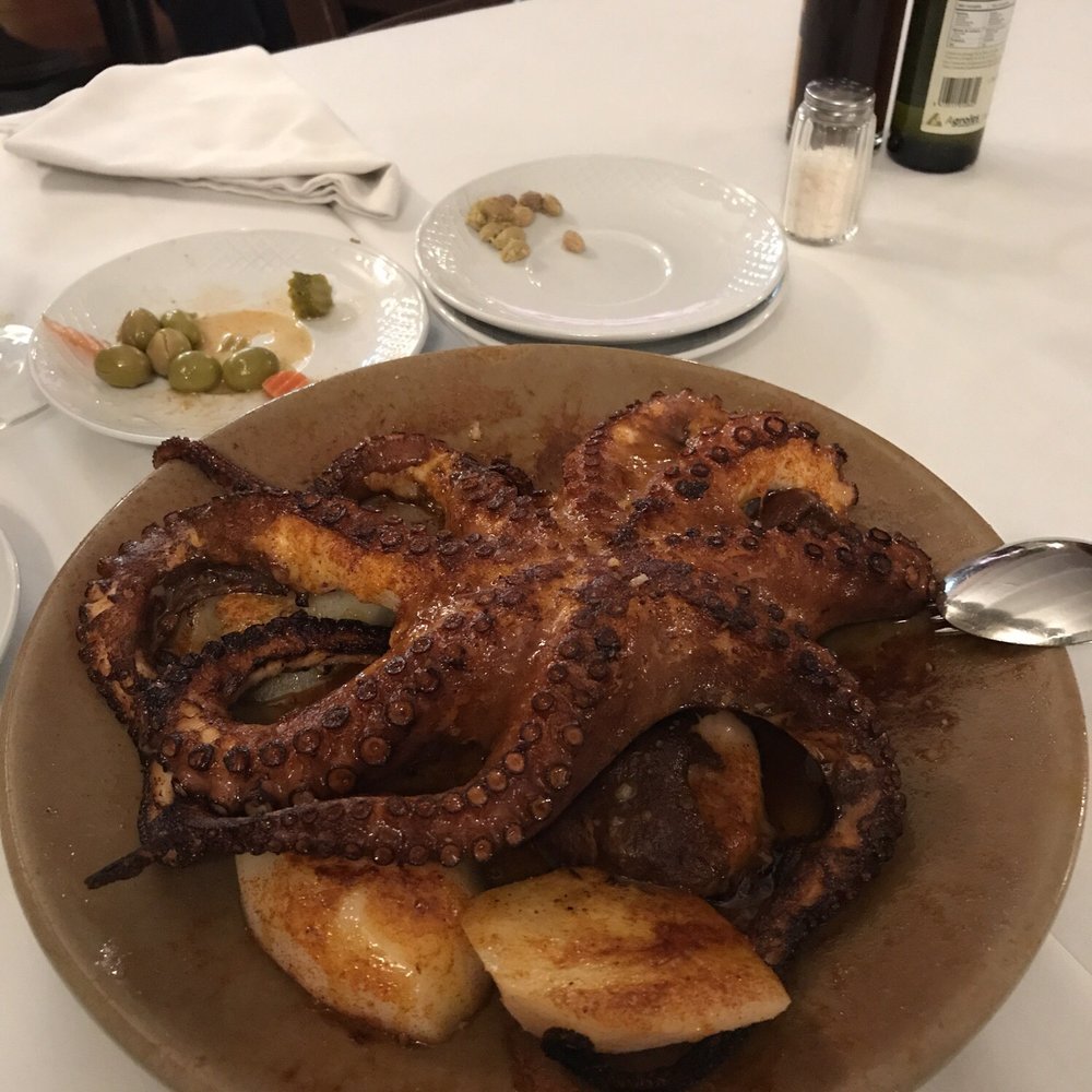 Racó de la Vila - Grilled pulpa- amazing!! Highly recommend! - Spanish Near Me - Barcelona, B Racó de la Vila - Grilled pulpa- amazing!! Highly recommend! - Spanish Near Me - Barcelona, B