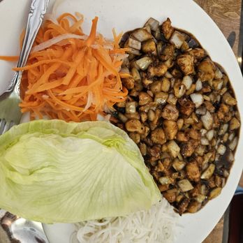 Pho Duy - Lettuce wraps - Vietnamese Near Me - Colleyville, Texas