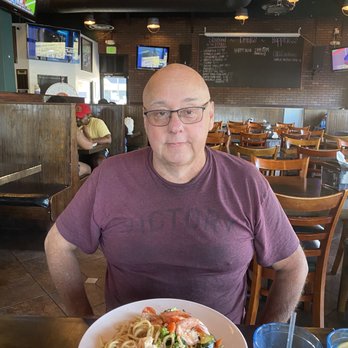 Chason's - Garlic noodles with shrimp - Seafood Near Me - Elk Grove, California