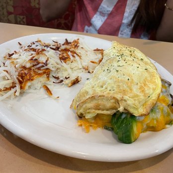 Samaria Cafe - Avocado, Tomato, Onions, and Cheddar Jack Omelette - Breakfast & Brunch Near Me - Tampa, Florida Samaria Cafe - Avocado, Tomato, Onions, and Cheddar Jack Omelette - Breakfast & Brunch Near Me - Tampa, Florida