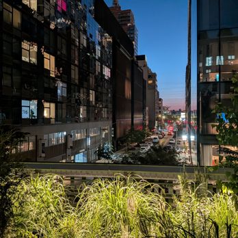 The High Line - Stunning views everywhere - Parks Near Me - New York, New York The High Line - Stunning views everywhere - Parks Near Me - New York, New York