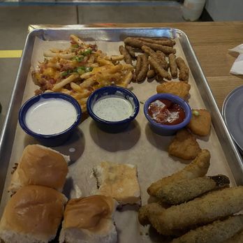 Corky's Gaming Bistro - Huge sampler! Was $29.99. Delicious - Escape Games Near Me - Grapevine, Texas