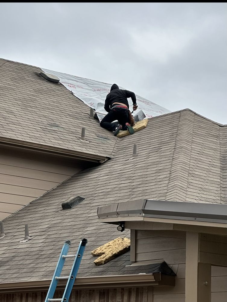 Slide of JLQ Roofing and Siding