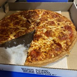Cranberry Pizza & Steak Tip - Large pepperoni cooked perfectly