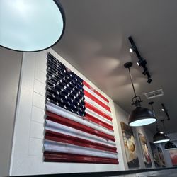 Sourdough & Co - Inside