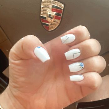 Delaray Nails - Custom design - Nail Salons Near Me - Miami, Florida