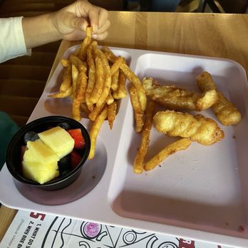 Northern Taphouse - Big Kids Walleye Fingers - American Near Me - Plymouth, Minnesota Northern Taphouse - Big Kids Walleye Fingers - American Near Me - Plymouth, Minnesota