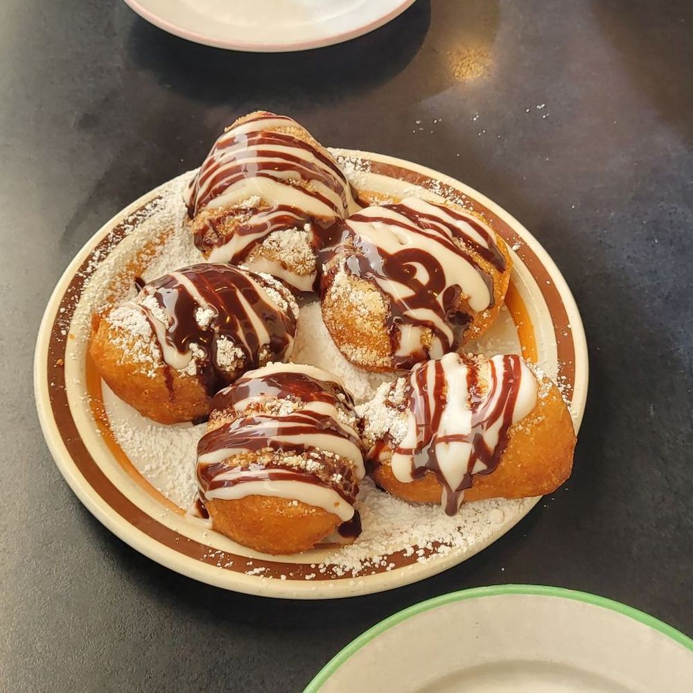 Break Your Fast - 5 Piece Beignets - American Near Me - Union City, California Break Your Fast - 5 Piece Beignets - American Near Me - Union City, California