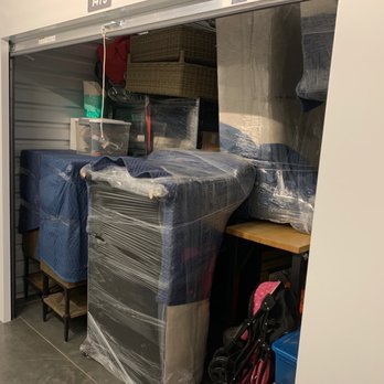 Midas Moving - After taking out of our house we packed with everything wrapped for extra protection. - Movers Near Me - Gilbert, Arizona Midas Moving - After taking out of our house we packed with everything wrapped for extra protection. - Movers Near Me - Gilbert, Arizona