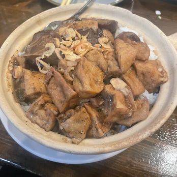 Cyclo - Clay Pot Tofu - Vietnamese Near Me - Long Island City, New York Cyclo - Clay Pot Tofu - Vietnamese Near Me - Long Island City, New York