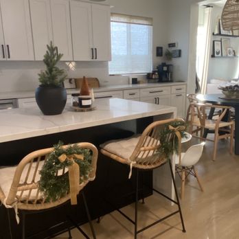 Iris Cleaning Services - After cleaning - Office Cleaning Near Me - Canyon Country, California Iris Cleaning Services - After cleaning - Office Cleaning Near Me - Canyon Country, California