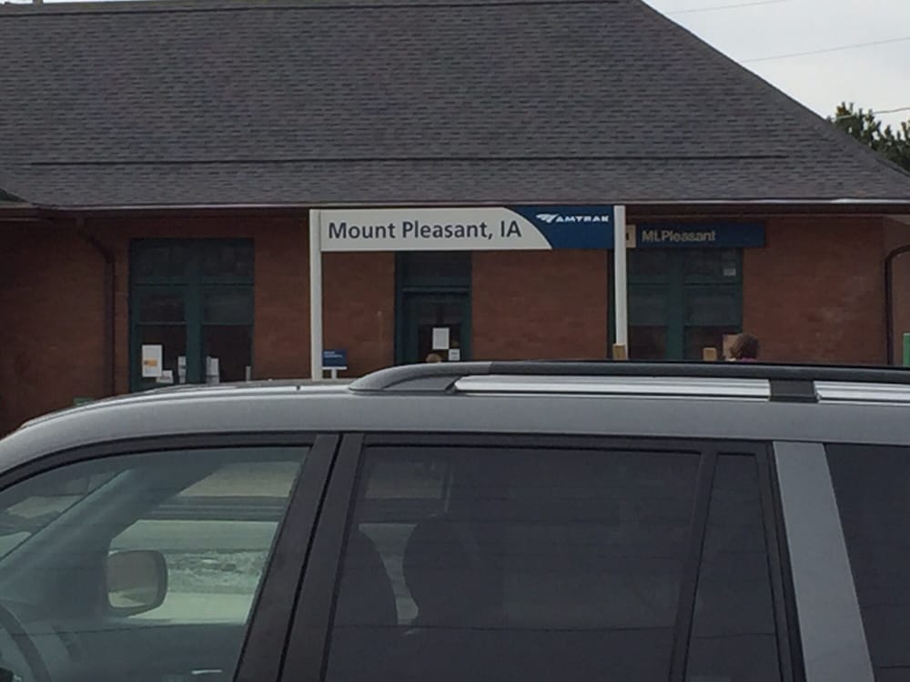 AMTRAK Updated September 2024 16 Photos 418 N Adams St, Mount