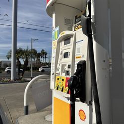 Shell - Pump 1 is a little tight to pull out of when there's a big truck in front (just my luck)