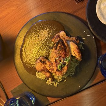 Istmo Oaxacan Cuisine - Pollo con mole - Mexican Near Me - Chicago, Illinois