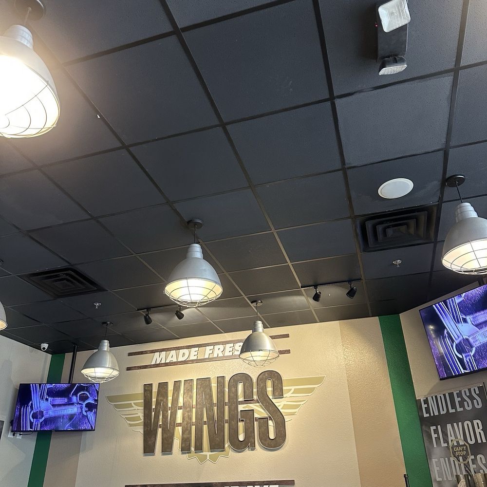 Wingstop - Chicken Wings Near Me - Centreville, Virginia