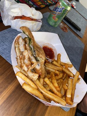 Mama T's Oakland by null