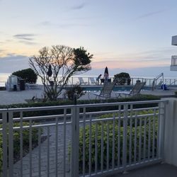 Lotus Boutique Inn & Suites