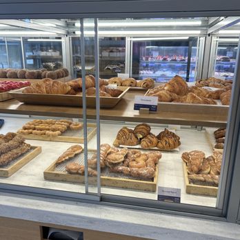 Paris Baguette - Bakeries Near Me - Atlanta, Georgia Paris Baguette - Bakeries Near Me - Atlanta, Georgia