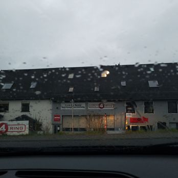 Rent4ring - Car Rental Near Me - Nürburg, RP