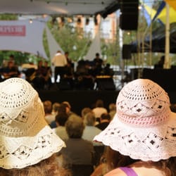 Jazz in Marciac - Jazz in Marciac. ENLEVEZ VOS CHAPEAUX !