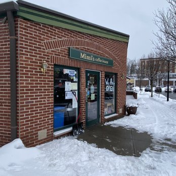 Mimi’s Coffee House - the outside of the building - Coffee & Tea Near Me - Mount Kisco, New York