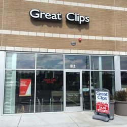 Great Clips - New building!  Next to Starbucks in front of Home Depot!