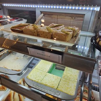 Qamaria Yemeni Coffee - Basbousa's and Pistachio milkcake - Coffee & Tea Near Me - Folsom, California Qamaria Yemeni Coffee - Basbousa's and Pistachio milkcake - Coffee & Tea Near Me - Folsom, California