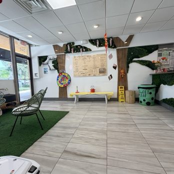 Sweet Leaf Tea Lounge - Inside - Bubble Tea Near Me - Pompano Beach, Florida Sweet Leaf Tea Lounge - Inside - Bubble Tea Near Me - Pompano Beach, Florida