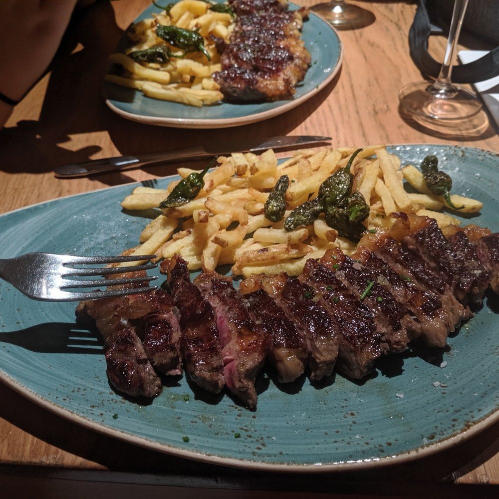 Mercado de la Reina - Tapas/Small Plates Near Me - Madrid, M Mercado de la Reina - Tapas/Small Plates Near Me - Madrid, M