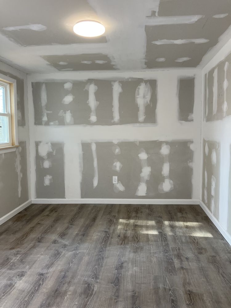 Slide of Hammer Away General Contracting