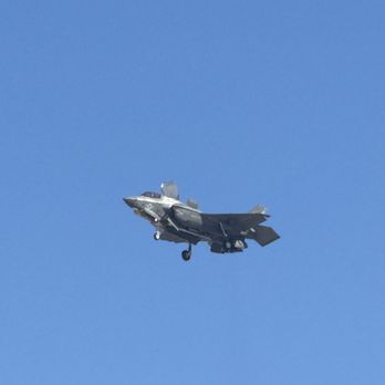 Miramar Air Show - USAF F-22 Raptor demo - Local Flavor Near Me - San Diego, California Miramar Air Show - USAF F-22 Raptor demo - Local Flavor Near Me - San Diego, California