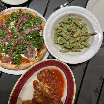 Coppola's East - Pesto pasta, pizza prosciutto, Chicken Parmigiana - Italian Near Me - New York, New York