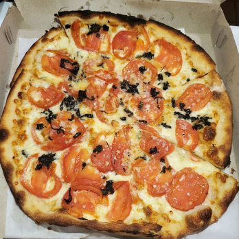 Marco Pizzeria & Restaurant - White Margherita - Pizza Near Me - Branford, Connecticut