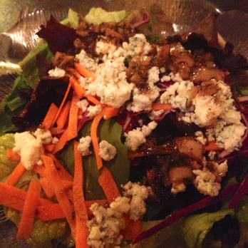 Aldo's Restaurant - House Salad with crumbled bleu cheese - Italian Near Me - Brooklyn, Ohio Aldo's Restaurant - House Salad with crumbled bleu cheese - Italian Near Me - Brooklyn, Ohio